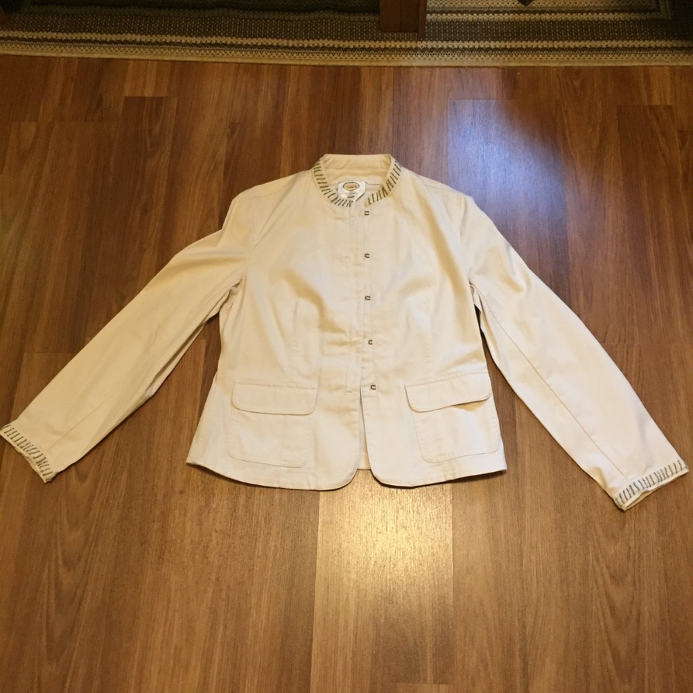Talbots Size 8 Light Weight Cream Jacket Like New